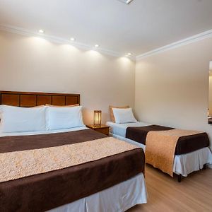 Hotel Serra Everest